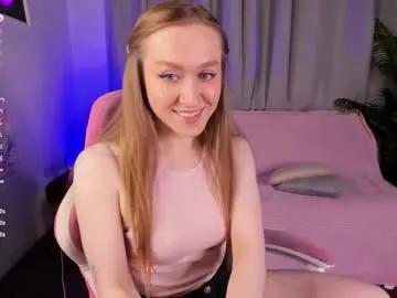 Freechat seavia on Chaturbate