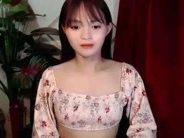 Freechat sensational_yeng on Chaturbate
