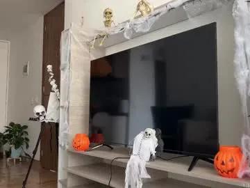 Freechat sweet_littleee on Chaturbate