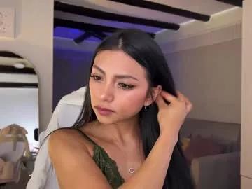 Freechat sweet_littleee on Chaturbate