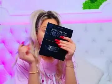 Chaturbate taahiraarabian is Freechat taahiraarabian — GOAL: Topless and Naughty Welcome Guys, Time to be Naughty #lovense #blonde #bigass #feet #bigboobs