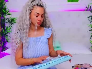 Freechat taahiraarabian on Chaturbate