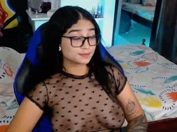 Freechat thalia_066 on Chaturbate