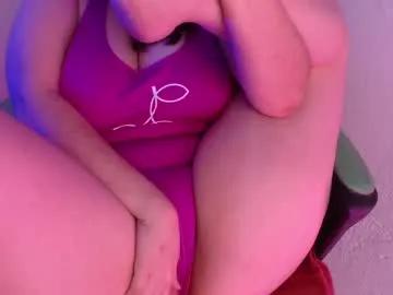 Freechat we_n_you on Chaturbate