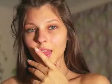 Freechat whisper_of_love on Chaturbate