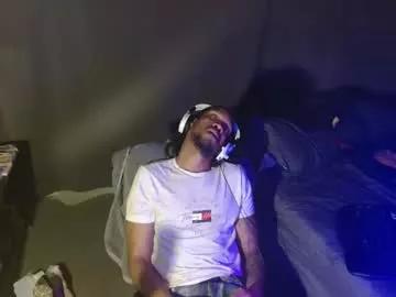 Away xxxjrstrokesxxx on Chaturbate