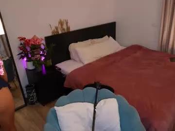 Freechat yess_kiki on Chaturbate