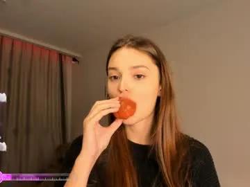 Freechat your__voice on Chaturbate