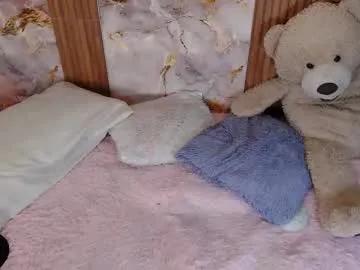 Freechat zoey_fox_ on Chaturbate