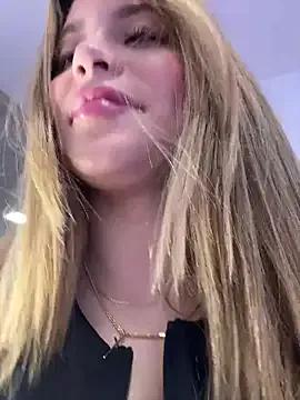 Private _Alicee_1 on StripChat