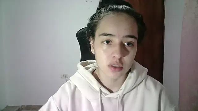 Freechat aineangeel on StripChat