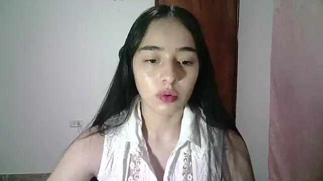 Freechat aineangeel on StripChat