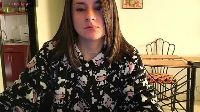 Freechat Alice_milf_ on StripChat