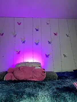 Aliceee_11 — FUCK MY DILOS AND MAKE MWET