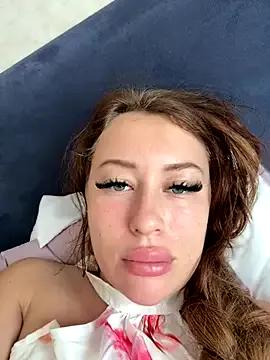 Freechat AndreaMood on StripChat