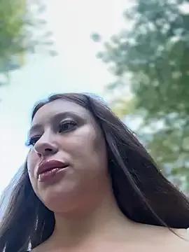 Freechat AndreaMood on StripChat