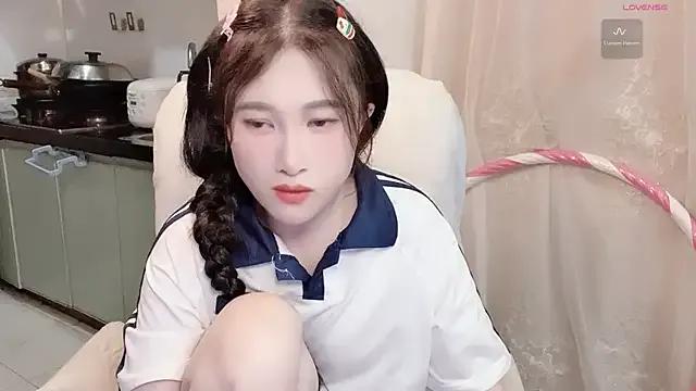 anna-888- on StripChat 