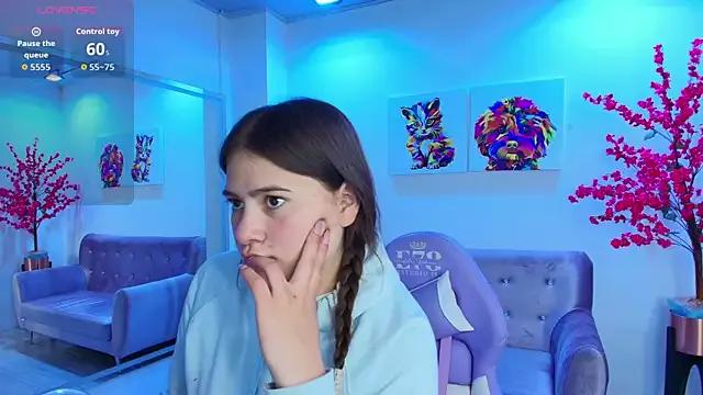 Freechat Antonella_wild on StripChat