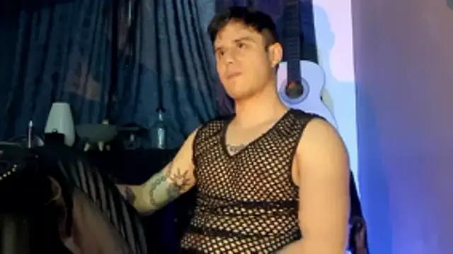 Antonello_Vannucci — masturbate in leather 20 minutes