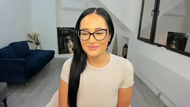 AnyaEvy on StripChat 