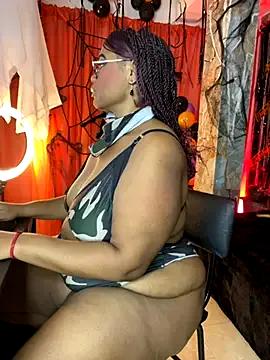 Freechat AranzalatinBlaks1 on StripChat