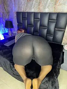 Freechat AranzalatinBlaks1 on StripChat