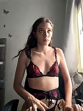 Freechat aurelialux on StripChat