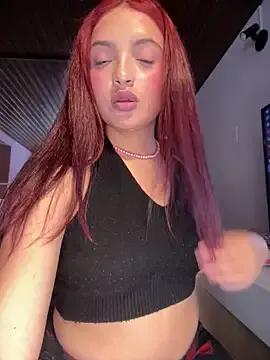 Freechat Auroraa_Pink on StripChat