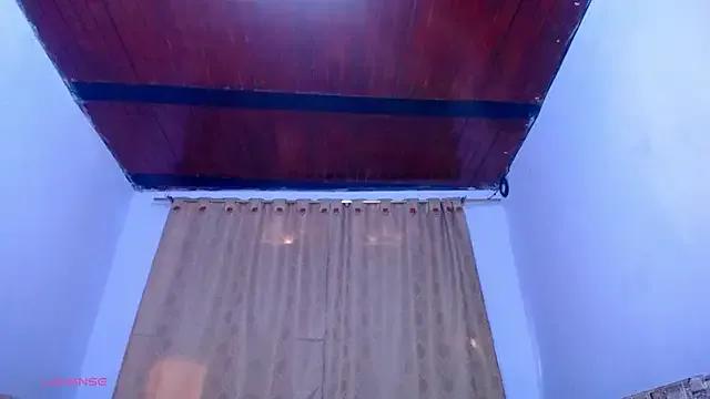 Freechat Bicky_24 on StripChat