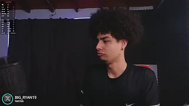 Freechat bigryann23 on StripChat