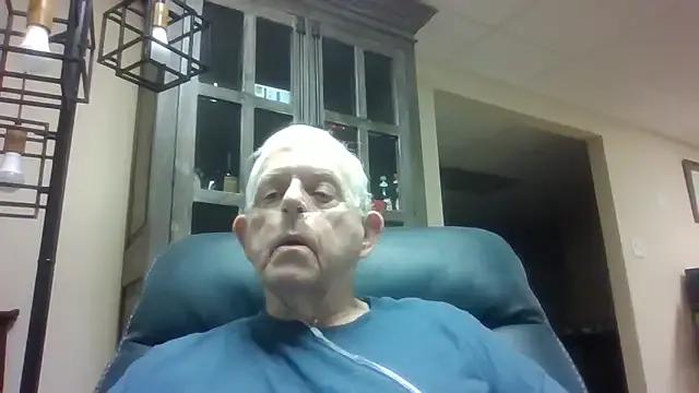 bootlegmanz on StripChat 