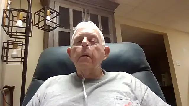 bootlegmanz on StripChat 