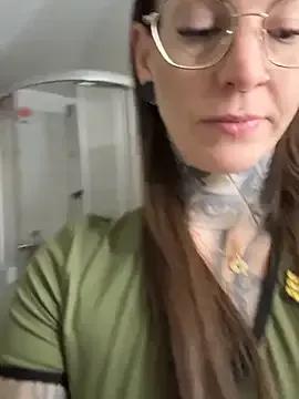 BrownieyQueen — Flash Boobs LT get a 