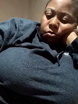 bustyboobs27 — Freechat on StripChat