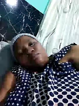 Private Bustyslave48 on StripChat