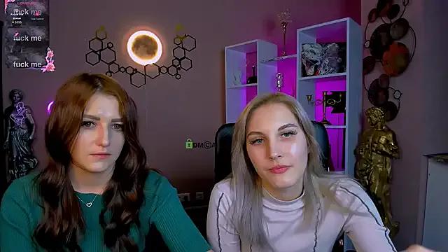 Freechat catherine_kitty on StripChat