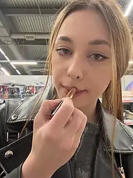 Freechat Cherry____Pie on StripChat