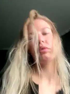 Freechat Chloemillerrxx on StripChat