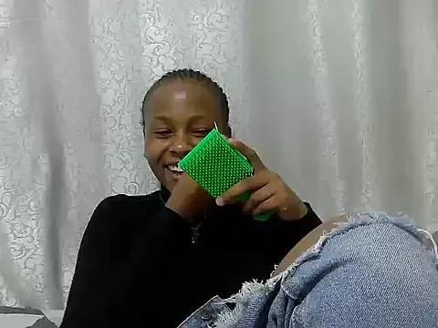 Freechat Creamybabee on StripChat