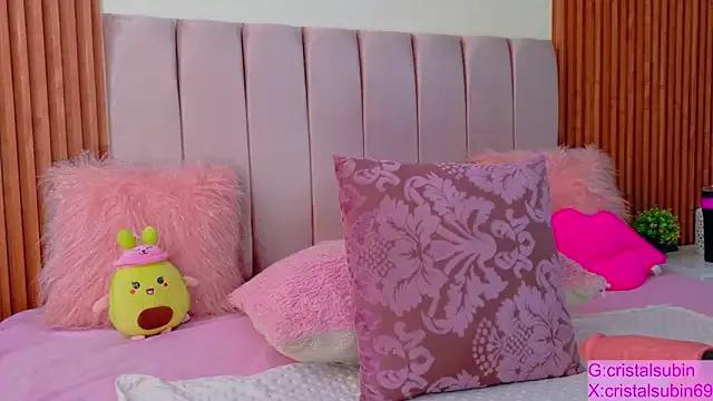 Freechat cristal_subin69 on StripChat