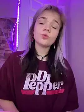 Freechat Cutiepiespanks on StripChat