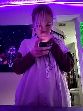 Freechat Cutiepiespanks on StripChat