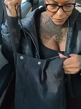 StripChat DarkDea is Group DarkDea — Nasty Blowjob for