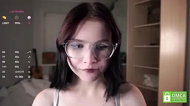 Freechat DelphaDivenere on StripChat