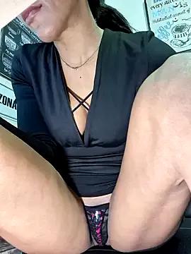 Freechat Doll_Loren on StripChat