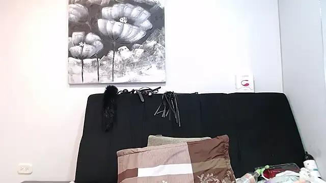 Freechat DonnaJoness on StripChat