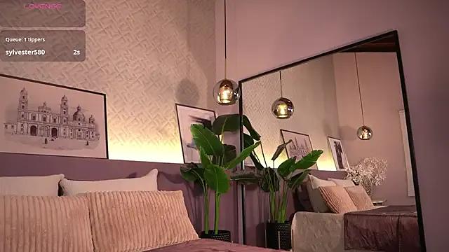 StripChat ElleDiane is Freechat ElleDiane — twerk on dildo