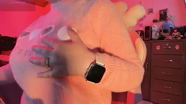 Freechat Fia__ on StripChat