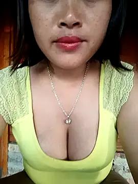 Freechat halenka-00 on StripChat