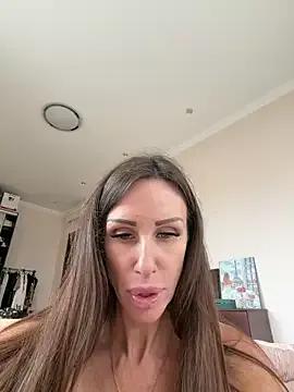 Freechat Hott_Lolla on StripChat